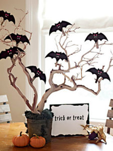 green Halloween decorations